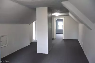 13302 Beachwood Avenue, Loveland, OH 44105 - Photo 23