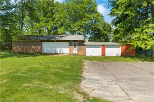568 W Nimisila Rd, Akron, OH 44319 - Photo 49