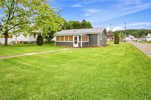 289 Elm St, Duncan Falls, OH 43734 - Photo 9