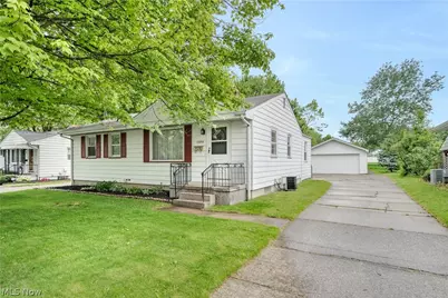 3854 Whippoorwill Lane, Youngstown, OH 44511 - Photo 3
