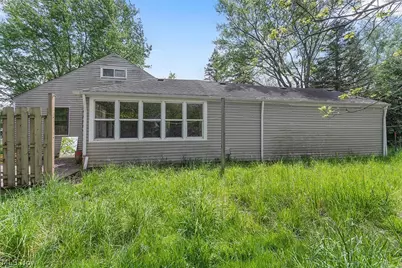 23804 Blackburn Road, Oakwood, OH 44146 - Photo 5
