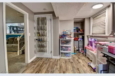 5686 Darletta Street SW, Navarre, OH 44662 - Photo 19