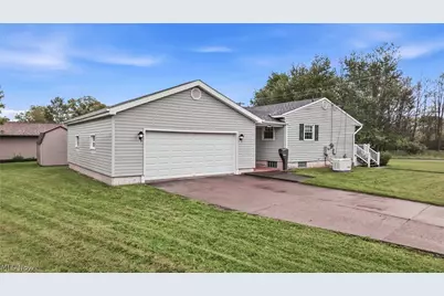 1190 Doris Drive, Hubbard, OH 44425 - Photo 3
