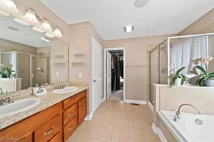 34592 Braemore Dr, North Ridgeville, OH 44039 - Photo 19