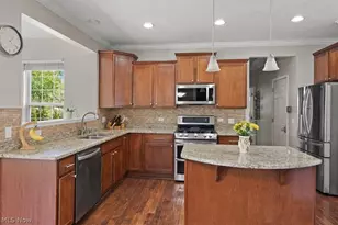 34592 Braemore Dr, North Ridgeville, OH 44039 - Photo 7
