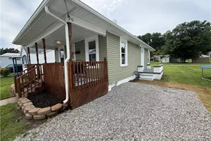 2127 Hoge Ave, Zanesville, OH 43701 - Photo 3