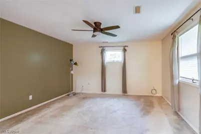 3660 Logan Circle, Akron, OH 44319 - Photo 17