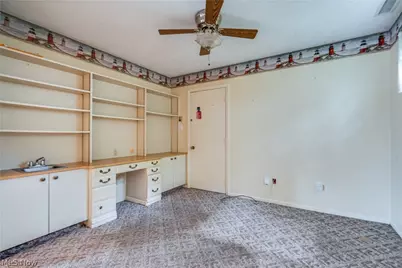 3660 Logan Circle, Akron, OH 44319 - Photo 19
