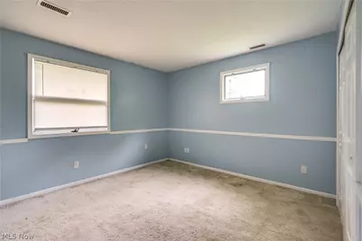 3660 Logan Circle, Akron, OH 44319 - Photo 15