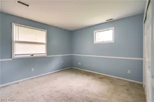 3660 Logan Cir, Akron, OH 44319 - Photo 15