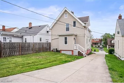 4423 Russell Avenue, Parma, OH 44134 - Photo 5