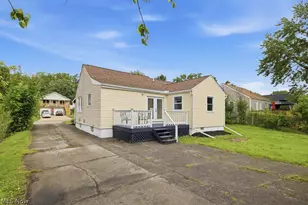 359 High Grove Blvd, Akron, OH 44312 - Photo 37