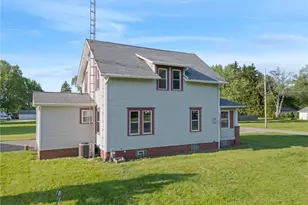 13638 Morgan St, Alliance, OH 44601 - Photo 7