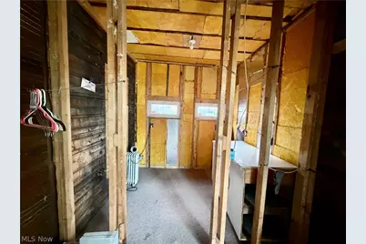 828 Broad Street, Elyria, OH 44035 - Photo 17