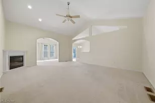 635 Durkin Way SW, North Canton, OH 44720 - Photo 7