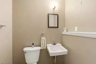 10087 Pirates Trail, Aurora, OH 44202 - Photo 21