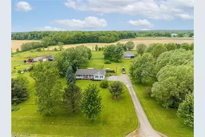 18746 Baird Road, Wellington, OH 44090 - Photo 29