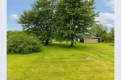 18746 Baird Road, Wellington, OH 44090 - Photo 23