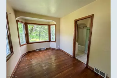 145 S Lakeview Avenue, Youngstown, OH 44509 - Photo 9