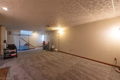 8263 Winterwood Avenue NW, North Canton, OH 44720 - Photo 29