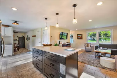 8263 Winterwood Avenue NW, North Canton, OH 44720 - Photo 15