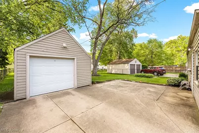 1165 Myrtle Avenue, Cuyahoga Falls, OH 44221 - Photo 33