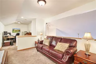 995 Bristol Dr, Akron, OH 44312 - Photo 17