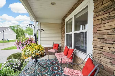 995 Bristol Drive, Akron, OH 44312 - Photo 3