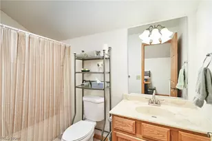 995 Bristol Dr, Akron, OH 44312 - Photo 23