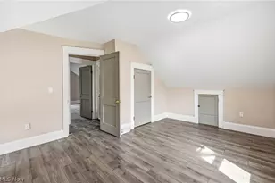 237 Watson St, Lowellville, OH 44436 - Photo 21