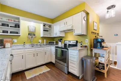 6250 Woodmoor Avenue NW, Canton, OH 44718 - Photo 11