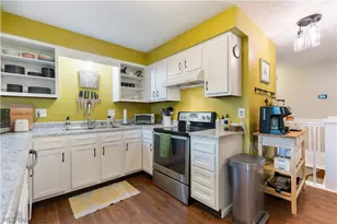 6250 Woodmoor Ave NW, Canton, OH 44718 - Photo 11