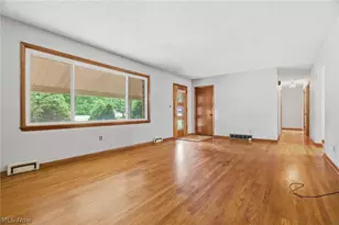 1627 Yolanda Dr, Youngstown, OH 44511 - Photo 9