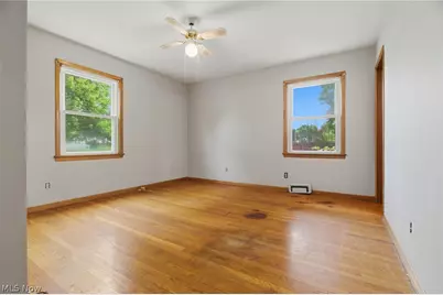 1627 Yolanda Drive, Youngstown, OH 44511 - Photo 19
