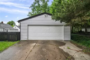 1603 Winchester Rd, Lyndhurst, OH 44124 - Photo 33