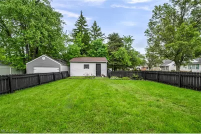 1603 Winchester Road, Lyndhurst, OH 44124 - Photo 31
