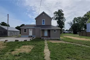 424 Tuscarawas Ave, Newcomerstown, OH 43832 - Photo 9