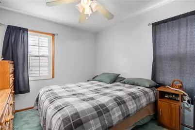 610 Princeton Avenue, Elyria, OH 44035 - Photo 25