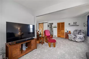 610 Princeton Ave, Elyria, OH 44035 - Photo 7
