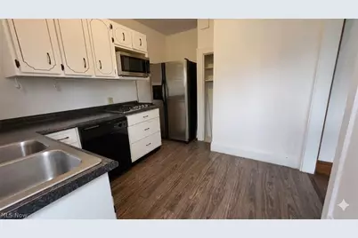 4764 Pearl Road, Loveland, OH 44109 - Photo 9