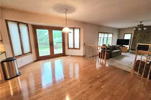 7278 Winchester Dr, Solon, OH 44139 - Photo 11