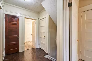 227 S Balch St, Akron, OH 44302 - Photo 17