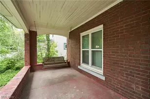 227 S Balch St, Akron, OH 44302 - Photo 3