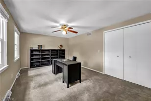 16561 N White Oaks Dr, Strongsville, OH 44136 - Photo 33