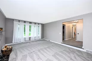 3021 Fulton Dr NW, Canton, OH 44718 - Photo 21