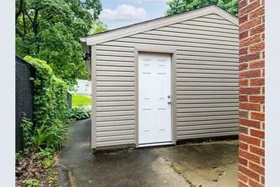 84 Pfeiffer Avenue, Akron, OH 44312 - Photo 37