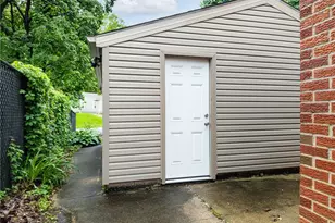 84 Pfeiffer Ave, Akron, OH 44312 - Photo 37