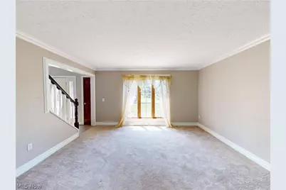 8166 Washington Avenue, North Royalton, OH 44133 - Photo 5
