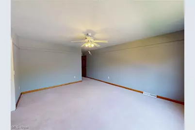 8166 Washington Avenue, North Royalton, OH 44133 - Photo 33