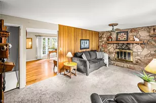 2583 Peach Tree Cir, Stow, OH 44224 - Photo 9